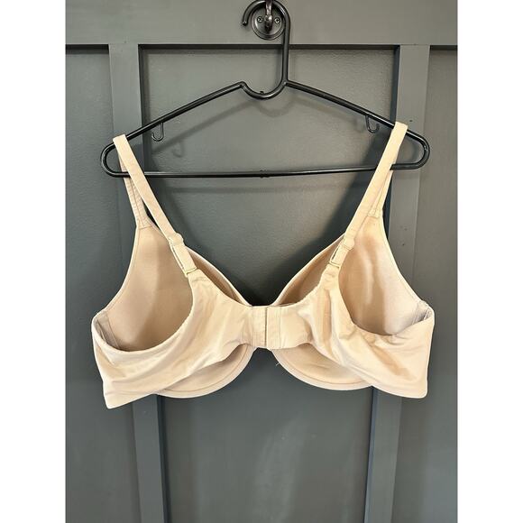 Skims Bra 44D - Nude Color, Super Soft T Shirt Bra - Picture 3 of 4